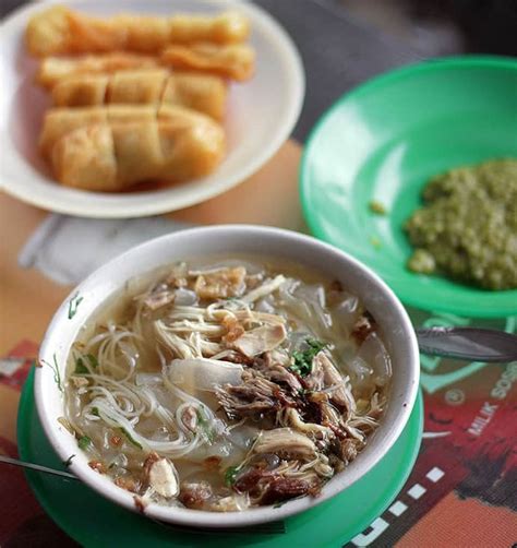 7 Mie Sop Medan legendaris di Medan Selalu Laris Manis