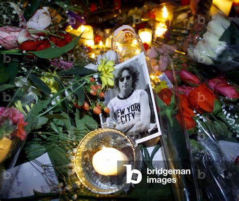 Image of LENNON MEMORIAL ON 20TH ANNIVERSARY OF JOHN LENNON DEATH, 2000 ...