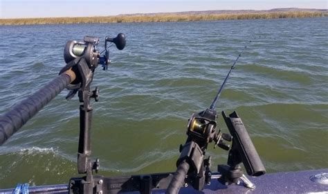 Best Fishing Rod Holders for Boats - Trolling Rod Holder Lineup