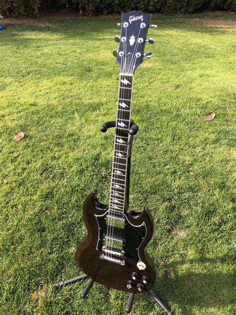 Angus Young SG VOS signature guitar | SG Guitars
