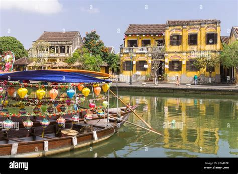 Vietnam Hoi An - Old quarter of Hoi An ancient town, Vietnam, Southeast Asia Stock Photo - Alamy