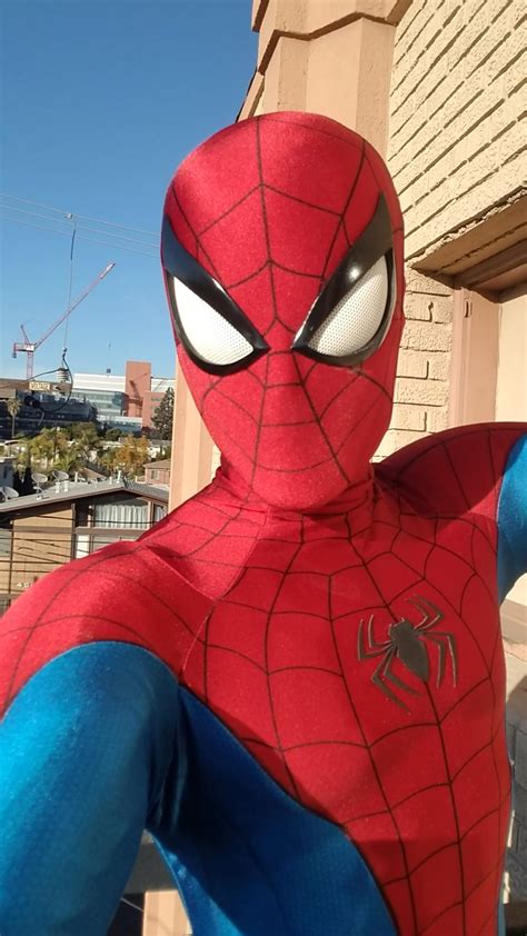 These PS5 graphics are insane... : SpidermanPS4