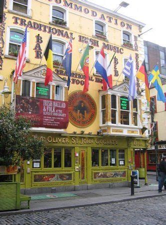 Traditional Irish Musical Pub Crawl | Pub crawl, Irish traditions, Irish