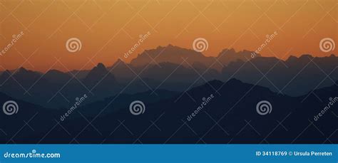 Sunrise over the Alps stock image. Image of peak, range - 34118769