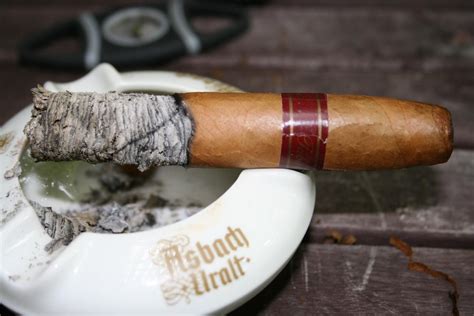 Cigar+Etiquette | Edit: corrected a spelling mistake and marked ...