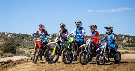 Choosing the Right Motocross Gear Set: 3 Helpful Tips