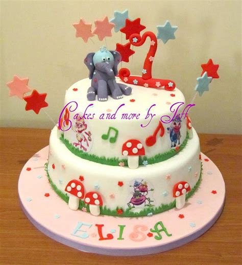 Gigglebellies cake - Cake by Jeffreys Cakes and Bakes - CakesDecor