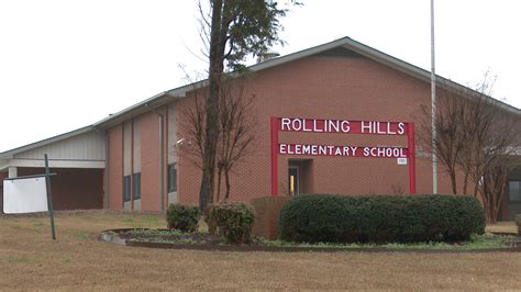 Huntsville community addresses problems at Rolling Hills Elementary ...