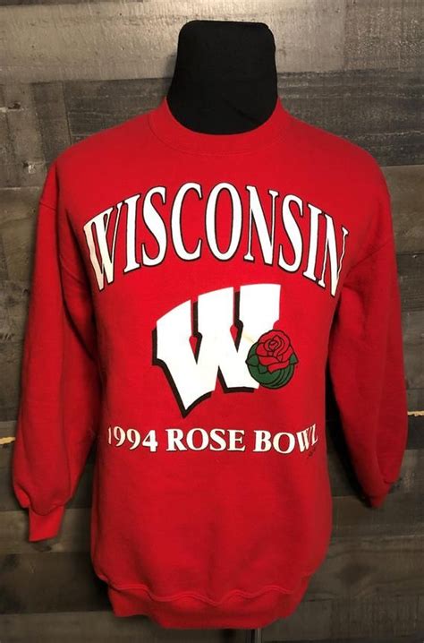 Vintage 90s University of Wisconsin Badgers 1994 Rose Bowl | Etsy | Football sweatshirt, Vintage ...