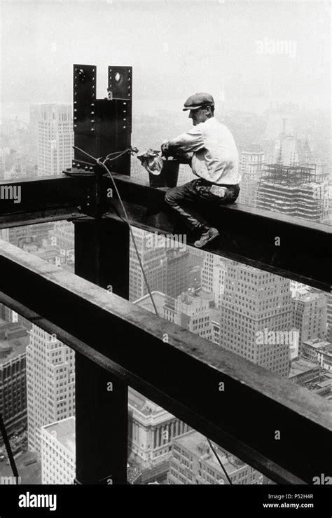 New York. Empire State Building during construction, 1930 Stock Photo ...