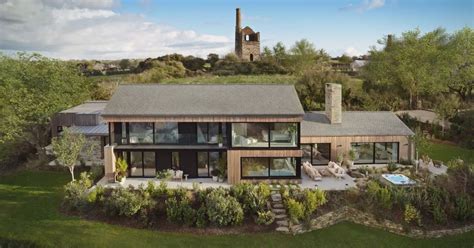 Omaze house in St Agnes Cornwall built on UNESCO World Heritage Site ...