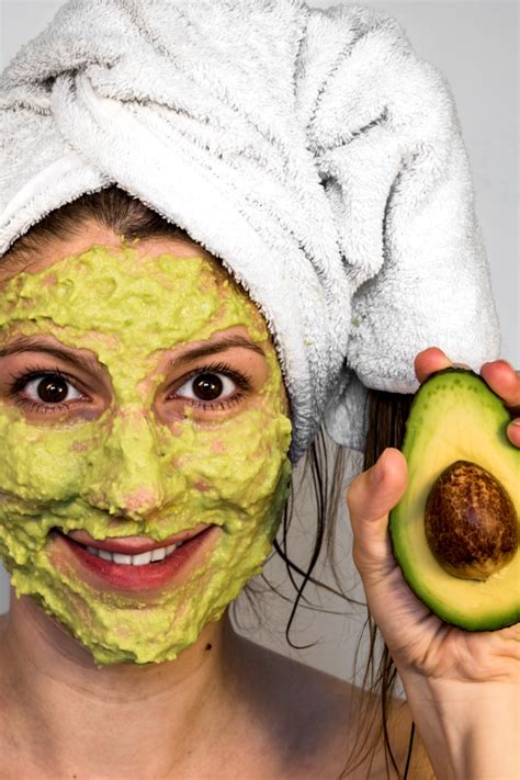 5 Avocado Face Mask Recipes For Every Skin Type | Avocado face mask ...