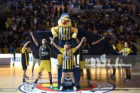 Fenerbache Team Photos and Premium High Res Pictures - Getty Images