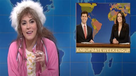 SNL: Cecily Strong Reflects on "Weekend Update" & A Handsy Puppet