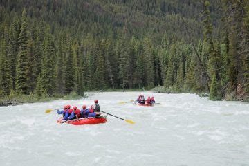 Sunwapta River Rafting Tour | Maligne Rafting Adventures