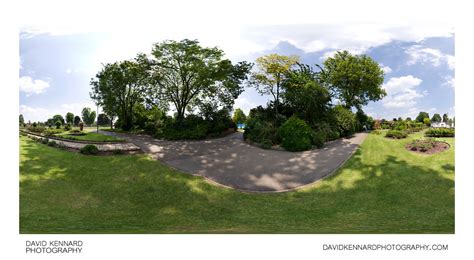 Welland Park Rose Garden 360 panorama · David Kennard Photography