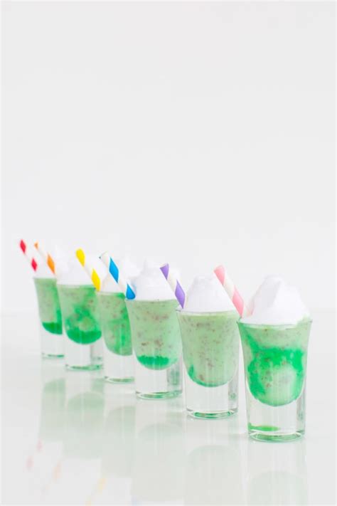 Creme De Menthe Ice Cream Recipe - No Churn Ice Cream Shots