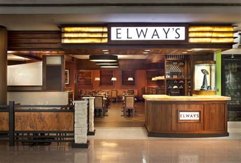 Elway's DIA - Airport Restaurant Interior Design | Rowland + Broughton