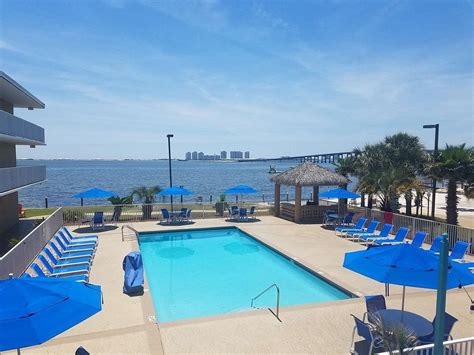 BEST WESTERN NAVARRE WATERFRONT $115 ($̶1̶5̶6̶) - Updated 2021 Prices ...