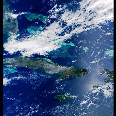 Space in Images - 2002 - 04 - Satellite image of the Caribbean Sea taken by the MERIS instrument ...