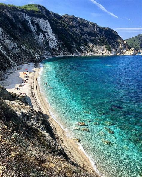 Sansone Beach Isola d'Elba . Photo by @chiara.turin . #tuscanyplanet #traveltotuscany # ...