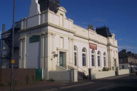 Portlands, Northfleet © David Anstiss :: Geograph Britain and Ireland