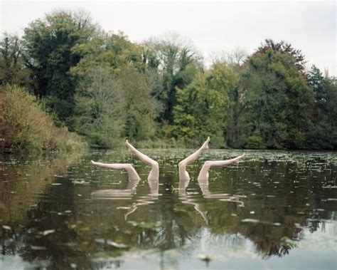 Synchronized Swimming Photography – Fubiz Media