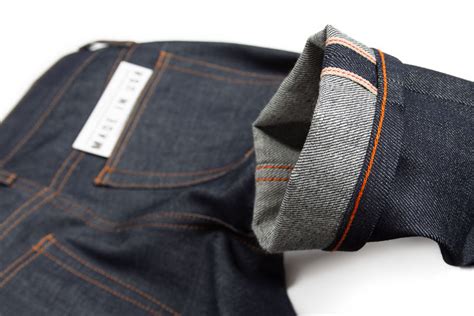 Raw Denim vs Selvedge - What You Need to Know | Denim BMC