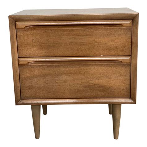 Vintage Mid-Century Modern Mahogany Nightstand | Chairish