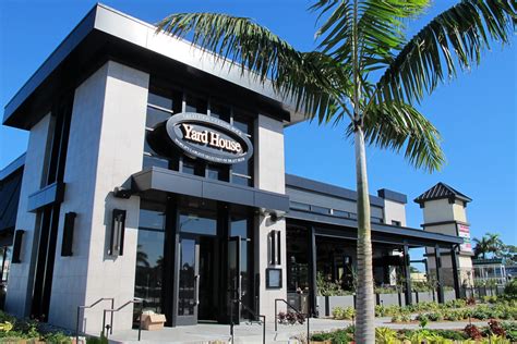 In the Know: Yard House restaurant debuts in SW FL