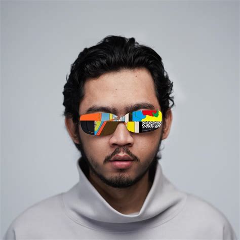 Pamungkas - Solipsism 0.2 Lyrics and Tracklist | Genius