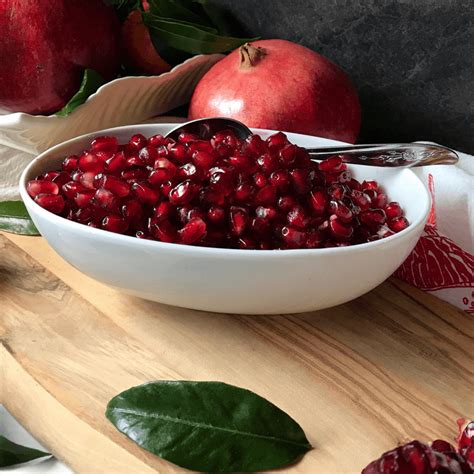 How to Easily Remove Pomegranate Seeds - She Loves Biscotti