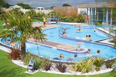 UK Holiday Parks with the Best Outdoor Pool Complexes