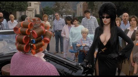 Horror Movie Review: Elvira: Mistress of the Dark (1988) - GAMES, BRRRAAAINS & A HEAD-BANGING LIFE