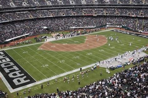 Watch the Oakland Coliseum transform from a baseball field to a ...