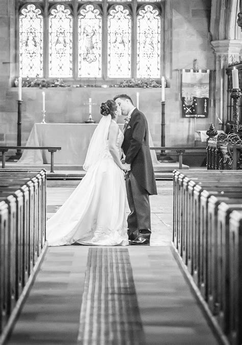 White Swan Alnwick wedding photography | Clare and Steve - Sue Stephenson - Your Wedding ...