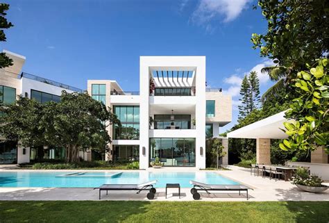 New Venetian Waterfront Home in Miami Beach, Florida - Modern Luxury Miami | Miami - Luxury ...