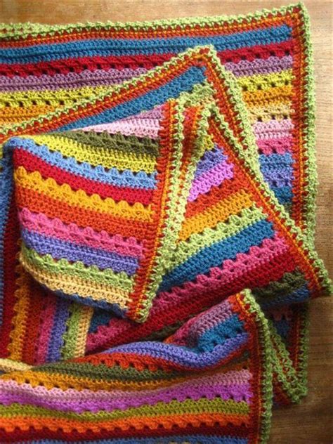 38 Gorgeous and Easy Crochet Blanket Patterns & Ideas