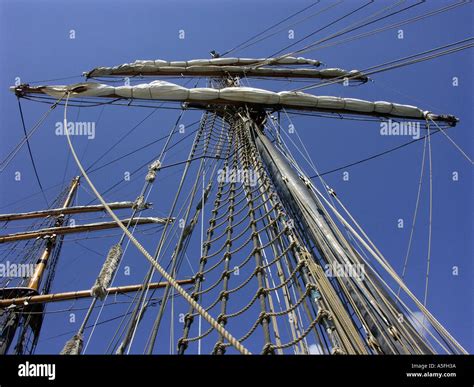 Rigging on sailboat Stock Photo - Alamy