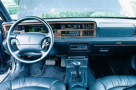 1990-94 Lincoln Continental | Consumer Guide Auto