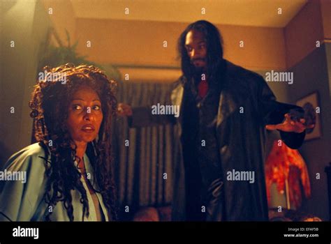 PAM GRIER & SNOOP DOGG BONES (2001 Stock Photo, Royalty Free Image: 78292743 - Alamy