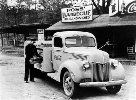 Coca-Cola delivery truck 1940s