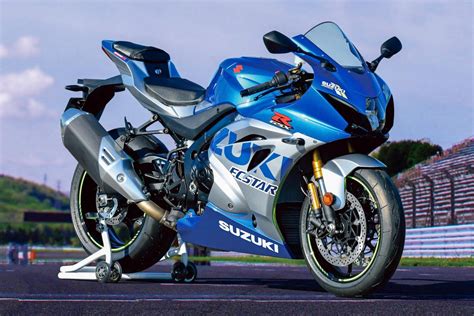 2020 SUZUKI GSX-R1000R 100TH ANNIVERSARY LIMITED EDITION FIRST LOOK - GearOpen.com