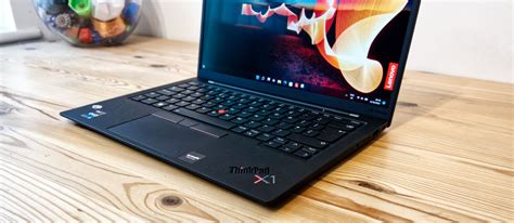 Lenovo ThinkPad X1 Carbon Gen 10 (2022) review - GearOpen.com