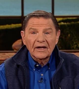 Kenneth Copeland - The Holy Spirit Prays for You Every Day » Watch ...