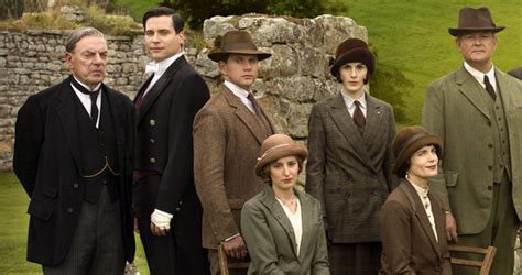 Ex New Tricks star Alun Armstrong joins Downton for Christmas special ...