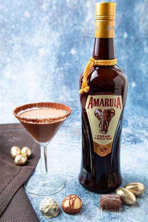 Chocolate Amarula Cocktail - A Lush Cocktail Perfect For Easter & Christmas