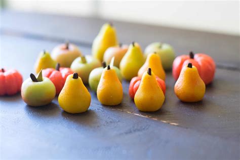 How to Make Marzipan Fruits - The Little Ferraro Kitchen