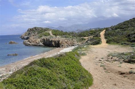 Hiking trails in Corsica - Go to Corsica