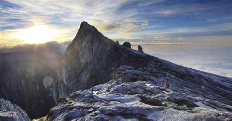 Mount Kinabalu Makes It To Lonely Planet's Most Epic Hiking Trails List